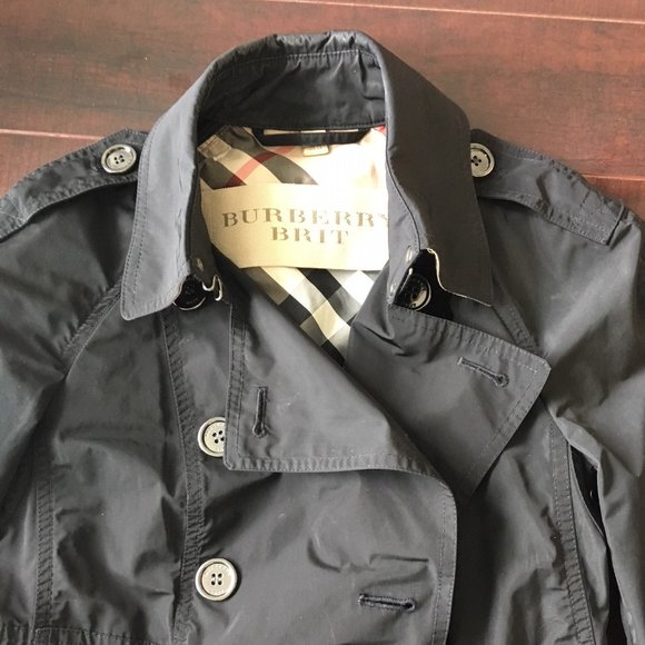COPY - Burberry Brit trench coat size US4 - Picture 1 of 4